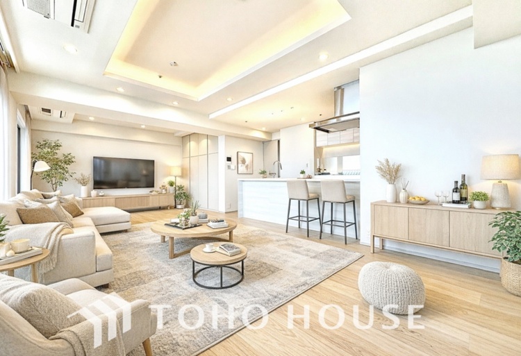 内装 ＊配置してある家具や小物はCGによるイメージ画像ですゆとりある大きさのダイニングスペース。実際の空間を体感してみて下さい！