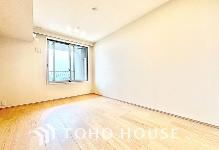 内装 好みの空間で読書をしたり、音楽を聞いたりと一人の時間も充実したものにできます。