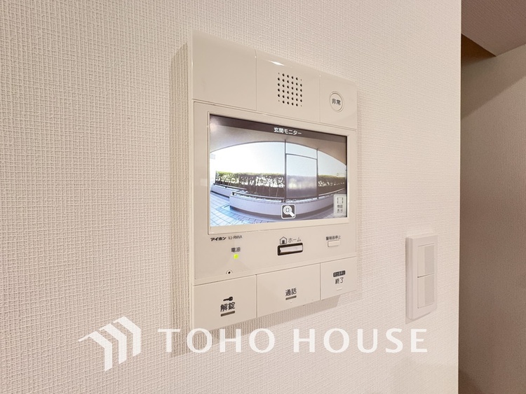 その他 来客が一目でわかるモニター付きインターホン