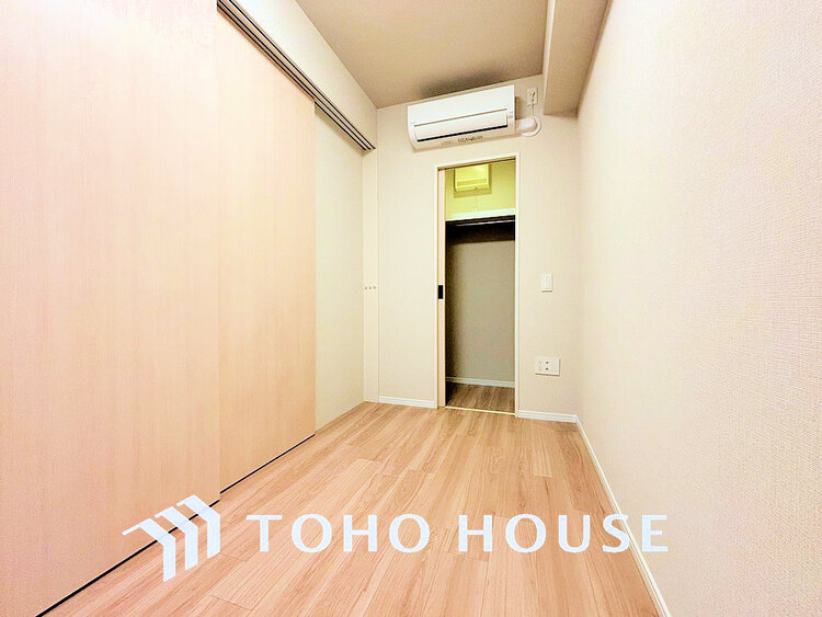 内装 シンプルですっきりとした室内は飽きのこない居心地の良い雰囲気です