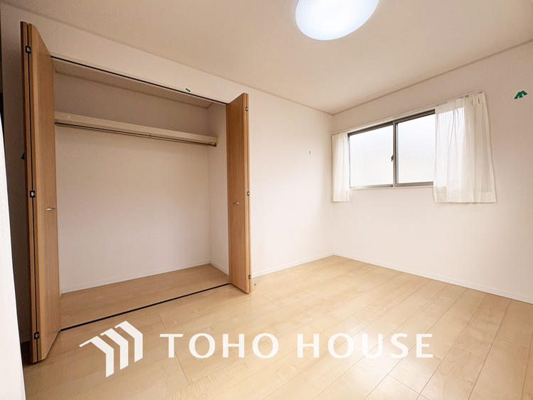 収納 居室　収納