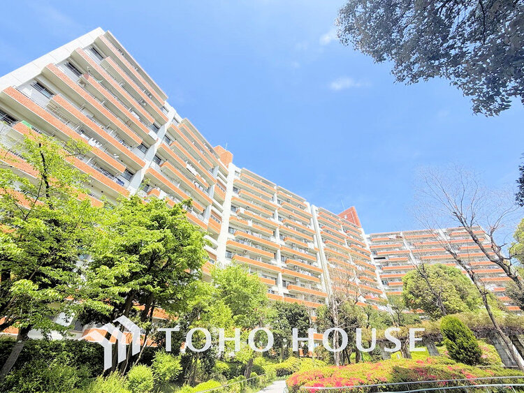 外観 〜大切なペットと暮らせるリフォーム住戸〜南向き12階部分のため陽当り・眺望良好〜