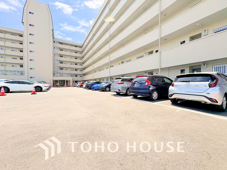 駐車場 駐車場（料金・空き状況はご確認ください）