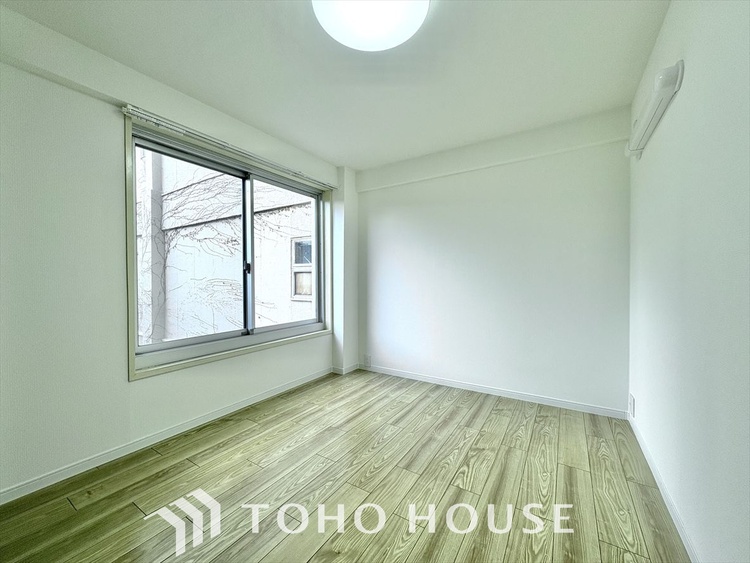 内装 好みの空間で読書をしたり、音楽を聞いたりと一人の時間も充実したものにできます。