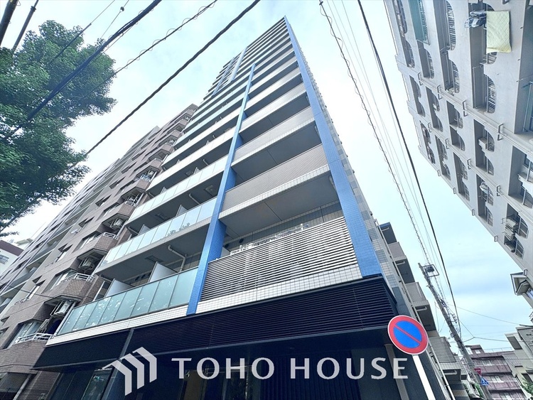 外観 漂う上質な空気感、マンションに入れば「おかえりなさい」と笑顔で迎えてくれるエントランス。最良の心配りを感じるマンションでした。