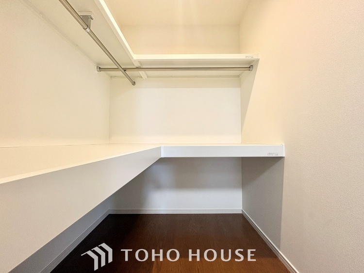 収納 【STORAGE】◆大型収納◆大切な思い出も、大切なモノもたくさんしまって下さい。