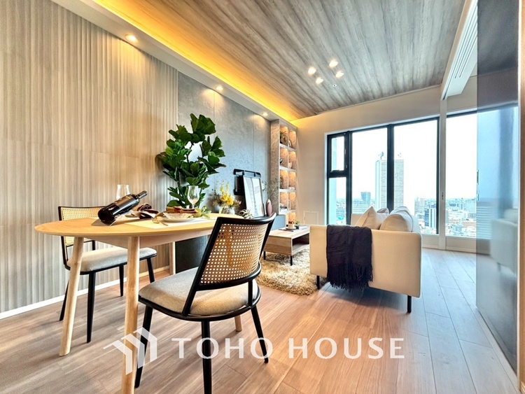 内装 家族みんなの笑顔が、笑い声が絶えない幸せいっぱいのこの場所で新たな生活が始まる