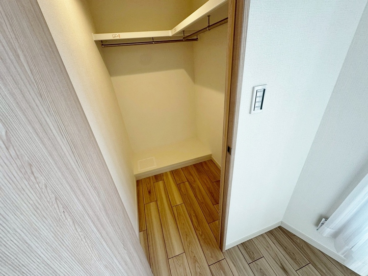 その他 家電やスーツケース、ストック品など何でも片付く嬉しい空間です。