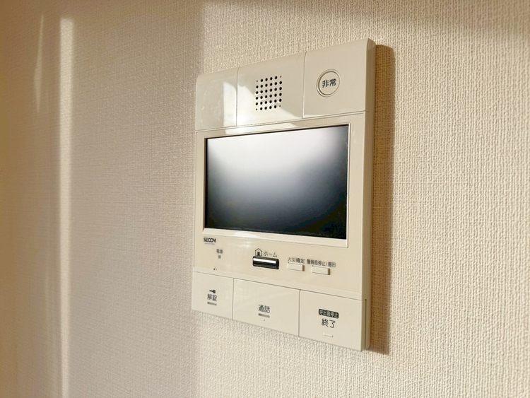 その他 誰が来てもわかる様にモニター付きインターホンを設置。