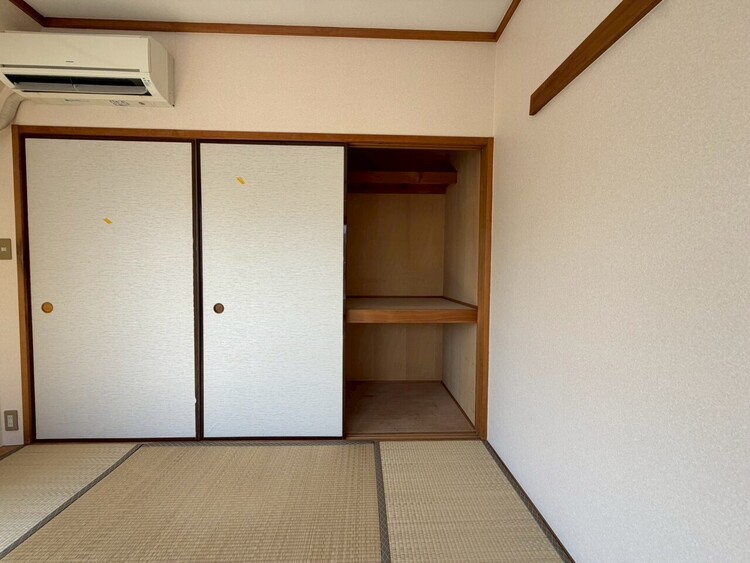 その他 収納スペースが付いていて、お部屋を広く使っていただけます。