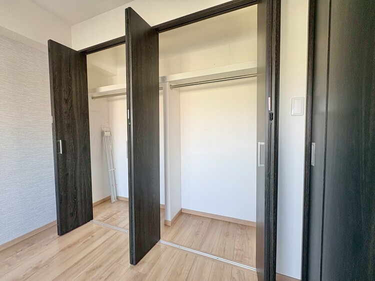 その他 収納スペースが付いていて、お部屋を広く使っていただけます。