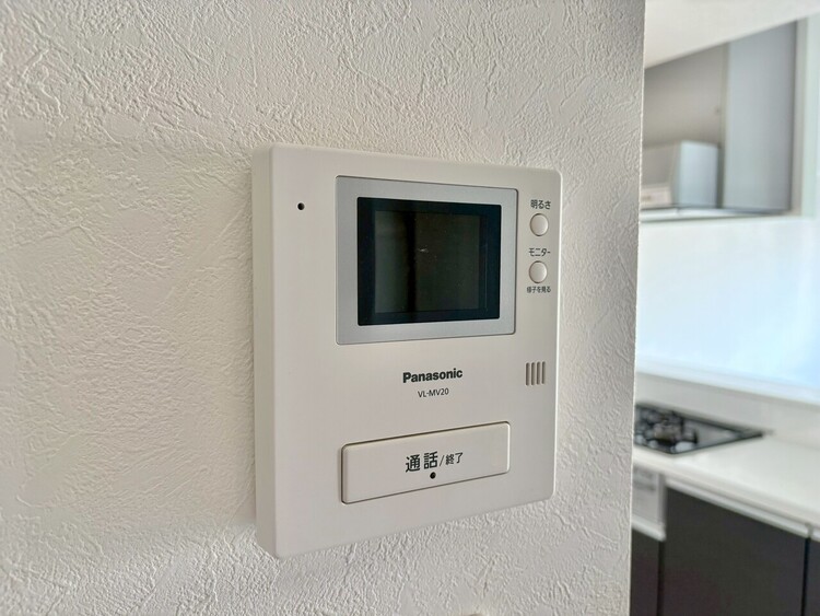 その他 誰が来てもわかる様にモニター付きインターホンを設置。