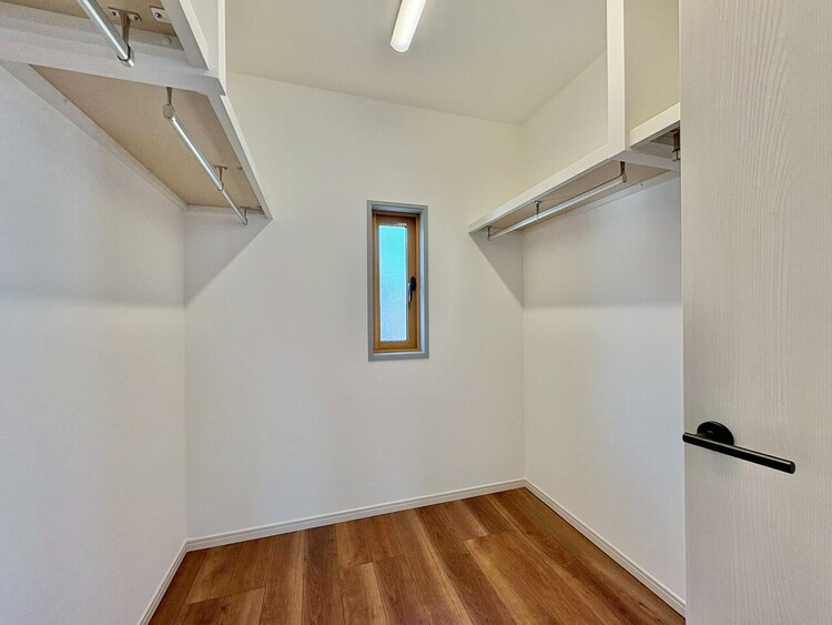 その他 家電やスーツケース、ストック品など何でも片付く嬉しい空間です。