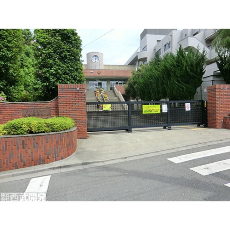 周辺 大谷場小学校(約550m)