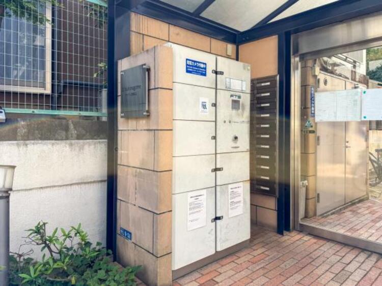 設備 ネットショッピングの隆盛により、ますます利用者が増える宅配便。不在時でも荷物を受け取れる宅配ボックスは共働きをはじめ、様々なご家庭に便利です。