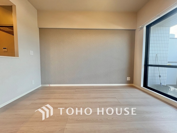 内装 「想像していた以上に広い」が写真を撮っているときの感想です。家事動線に配慮したプランによりご家族がくつろげる明るく広い空間が確保できました。