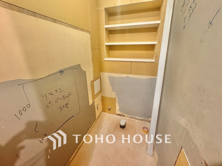 内装 【改装中】時を超えて愛されるデザインが、日常を特別なひとときへと昇華させます。