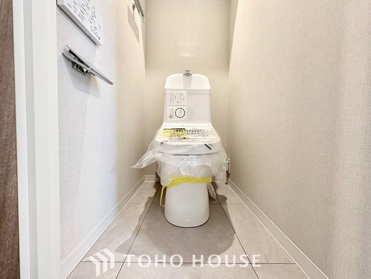 トイレ 【TOILET】◆快適◆な生活に不可欠。節水型の高性能トイレを新設。