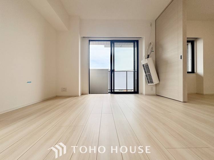 内装 【LIVING】◆住む喜び、楽しさ、感動◆を君と共有したい。いつまでもずっと家族を見渡せるこの広い空間で。