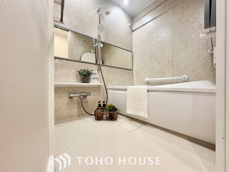 風呂 【BATHROOM】◆プライベートな空間◆simpleだからrelaxできるんです。