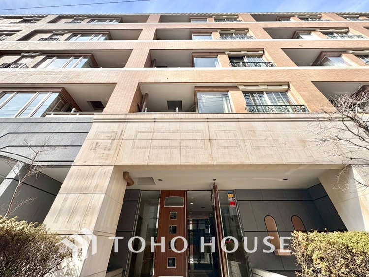 外観 【APPEARANCE】◆住む喜び、楽しさ、感動◆を君と共有したい。いつまでもずっと家族を見渡せるこの広い空間で。