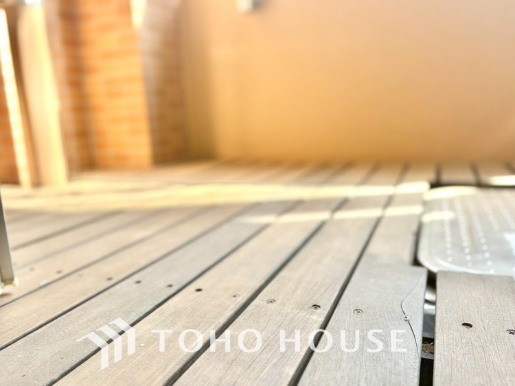 バルコニー 【BALCONY】◆Open new door◆扉の向こうには青空が広がっている。