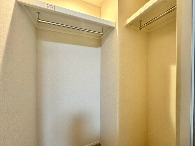 その他 収納スペースが付いていて、お部屋を広く使っていただけます。