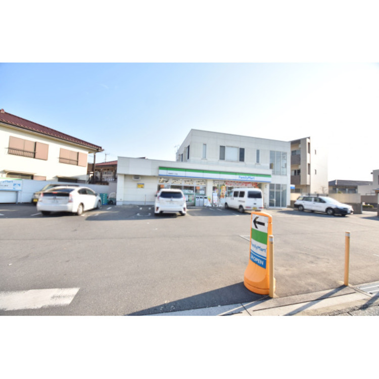 周辺 ファミリーマート新座野寺二丁目店(約200m)