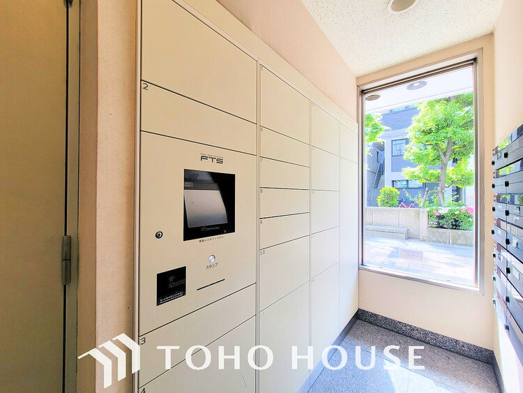 その他 便利な宅配ボックスで、不在時の荷物の受け取りも安心