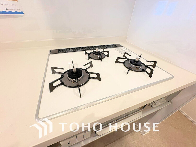 その他 3口ガスコンロでお料理のスピードもUP。効率よくお料理できますね