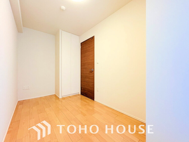 内装 1日の疲れを癒し、心地よく寛げるようゆったりとした広さをしています