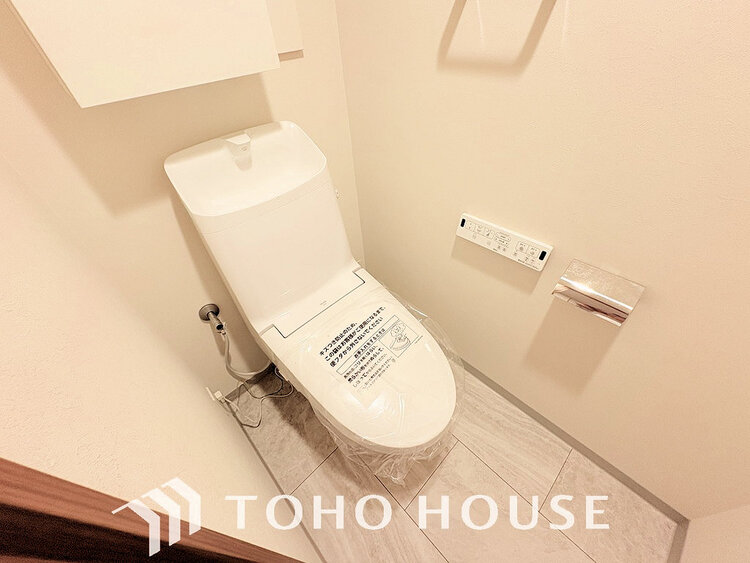 トイレ トイレには快適な温水洗浄便座付