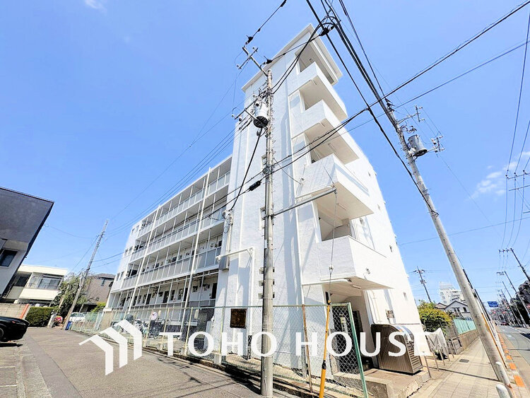 外観 〜「尾山台」駅徒歩5分の好立地〜4階部分につき陽当たり・眺望良好〜新規リフォーム済マンション〜