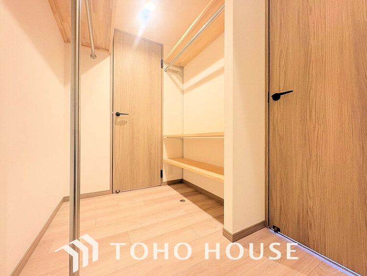 収納 沢山のお洋服を綺麗に収納できる「ウォークインクローゼット」