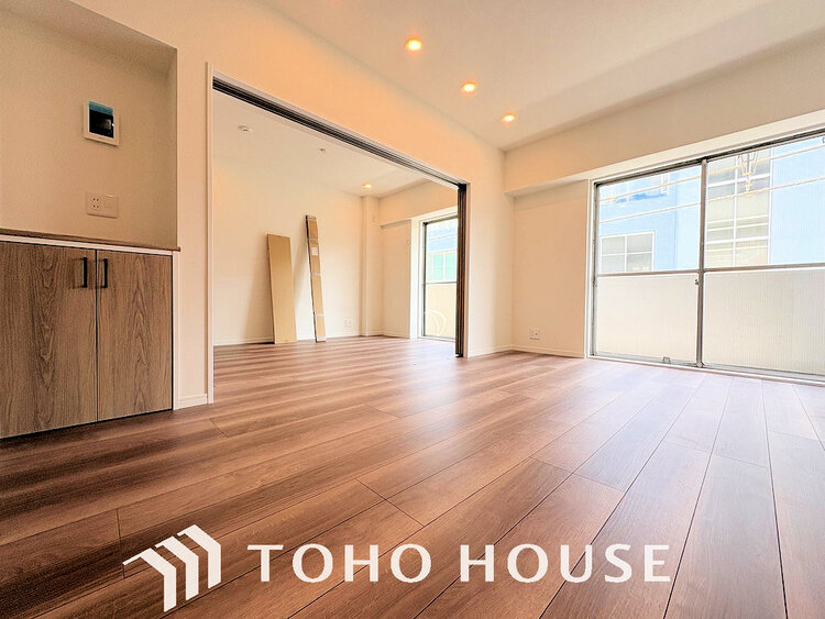 内装 ゆったりとくつろげる上質なリビングダイニング