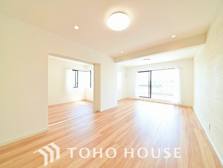 内装 ゆったりとくつろげる上質なリビングダイニング