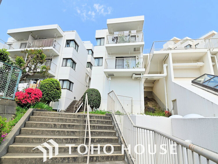 外観 〜「上星川」駅徒歩3分の好立地〜ルーフバルコニー付き3LDK〜南西向きのため陽当たり良好〜