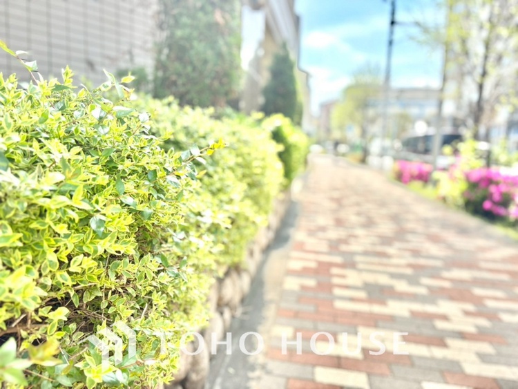 外観 【APPEARANCE】◆眩い◆光が燦々と入り、家族の笑顔を照らす。「いつまでも続いて」と願う夢のような毎日がここにある。