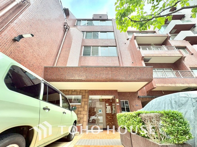 外観 【APPEARANCE】◆眩い◆光が燦々と入り、家族の笑顔を照らす。「いつまでも続いて」と願う夢のような毎日がここにある。