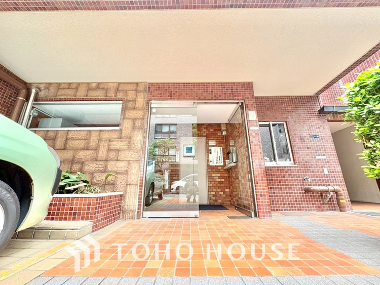 その他 【ENTRANCE】◆そびえ立つ◆我が家のシンボル。遠くの空が赤く染まる夕べが待ち遠しい。