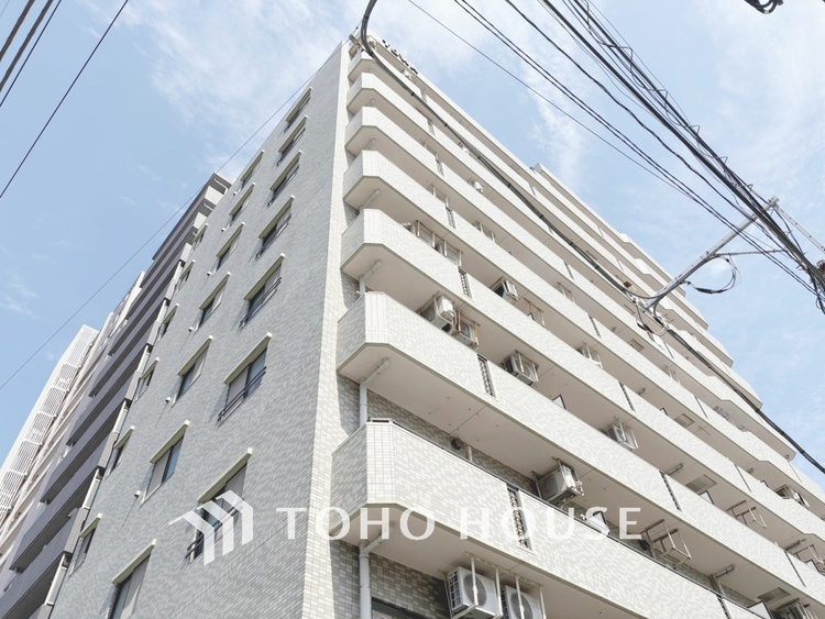 外観 【APPEARANCE】◆陽光◆が差し込む。この開放的な空間に家族の笑顔が集う。家族が一緒に過ごす空間は明るく、そして居心地よく。