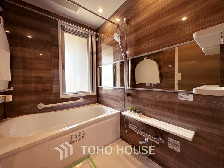 風呂 【BATHROOM】◆プライベートな空間◆simpleだからrelaxできるんです。こころもからだもキレイさっぱり。