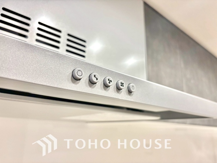 その他 【KITCHEN】◆開放的◆後片付けが楽なシステムキッチン。収納スペースの充実！