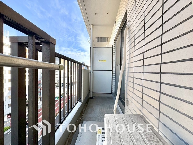 バルコニー 【BALCONY】◆Open new door◆扉の向こうには青空が広がっている。