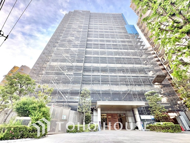 外観 【APPEARANCE】◆眩い◆光が燦々と入り、家族の笑顔を照らす。「いつまでも続いて」と願う夢のような毎日がここにある。