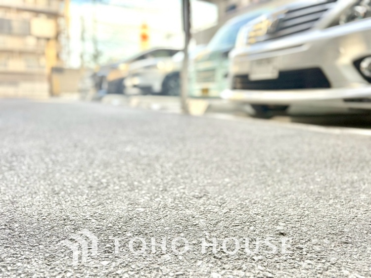 駐車場 【PARKING】◆愛車を◆安全に駐車できる駐車場がございます。