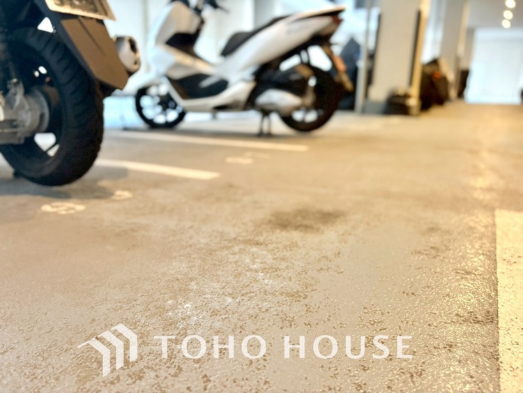 その他 【BICYCLE PAEKING LOT】◆駐輪場◆快適な生活には欠かせない自転車。開放的な駐輪場がございます。