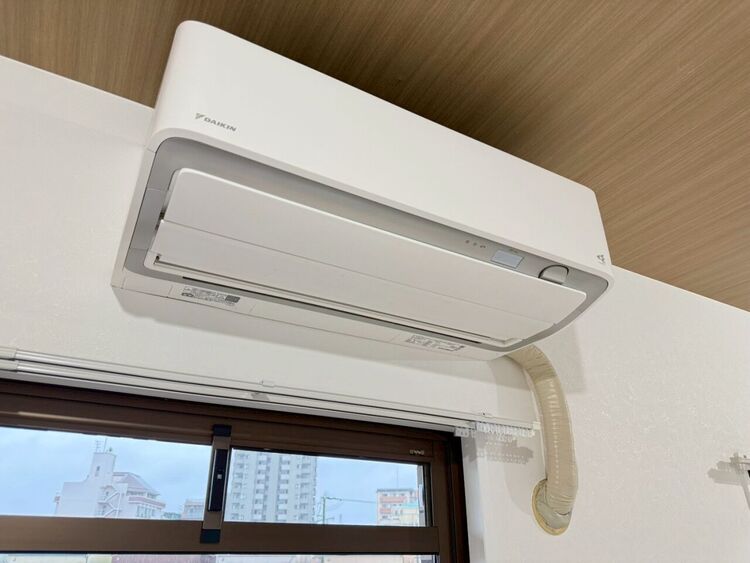 その他 エアコン３台付きですぐのご入居が可能♪リビングエアコンは、200Vの大型エアコン設置！