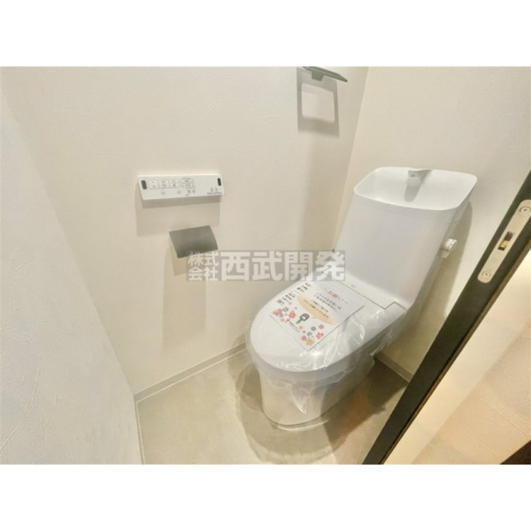 トイレ いつも綺麗に清潔に。洗浄機能付きトイレです。