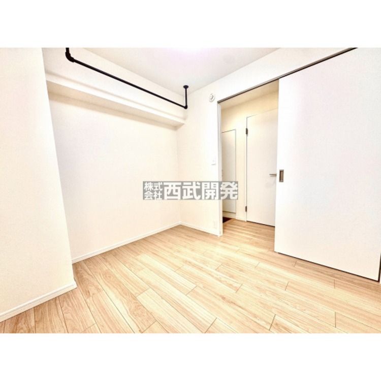 内装 サービスルーム4.2帖